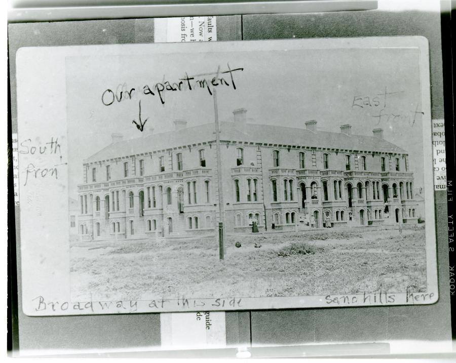 Lucas Terrace Apartments on 1407 Broadway St. built in 1894 where Daisy Thorne lived. Photo courtesy of the Rosenberg Library (G_1771.7_FF1_12-1)